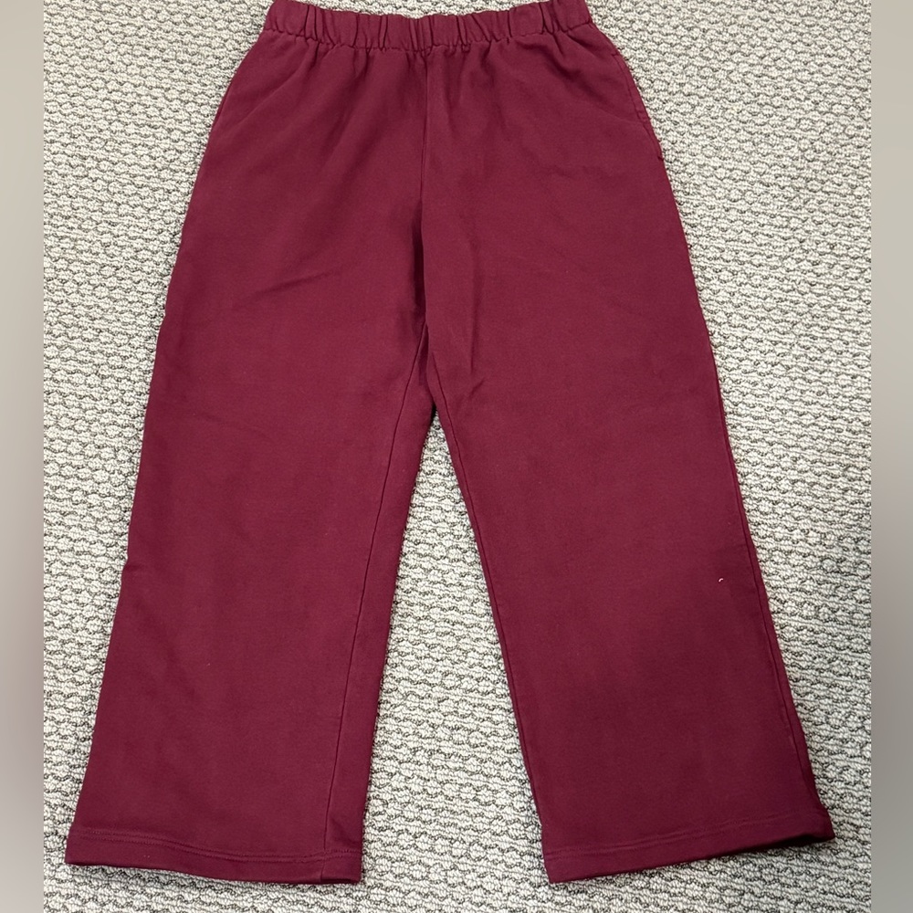 Brandy Melville Anastasia Sweats
